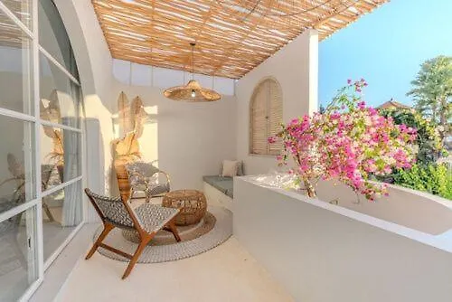 Oia 2bdroom In